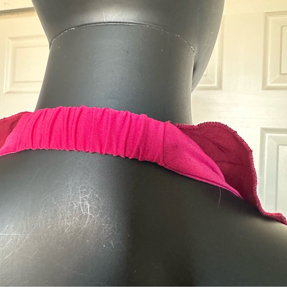 3D Floral ruffled tops sleeveless red stretch 
xs - Picture 8 of 8